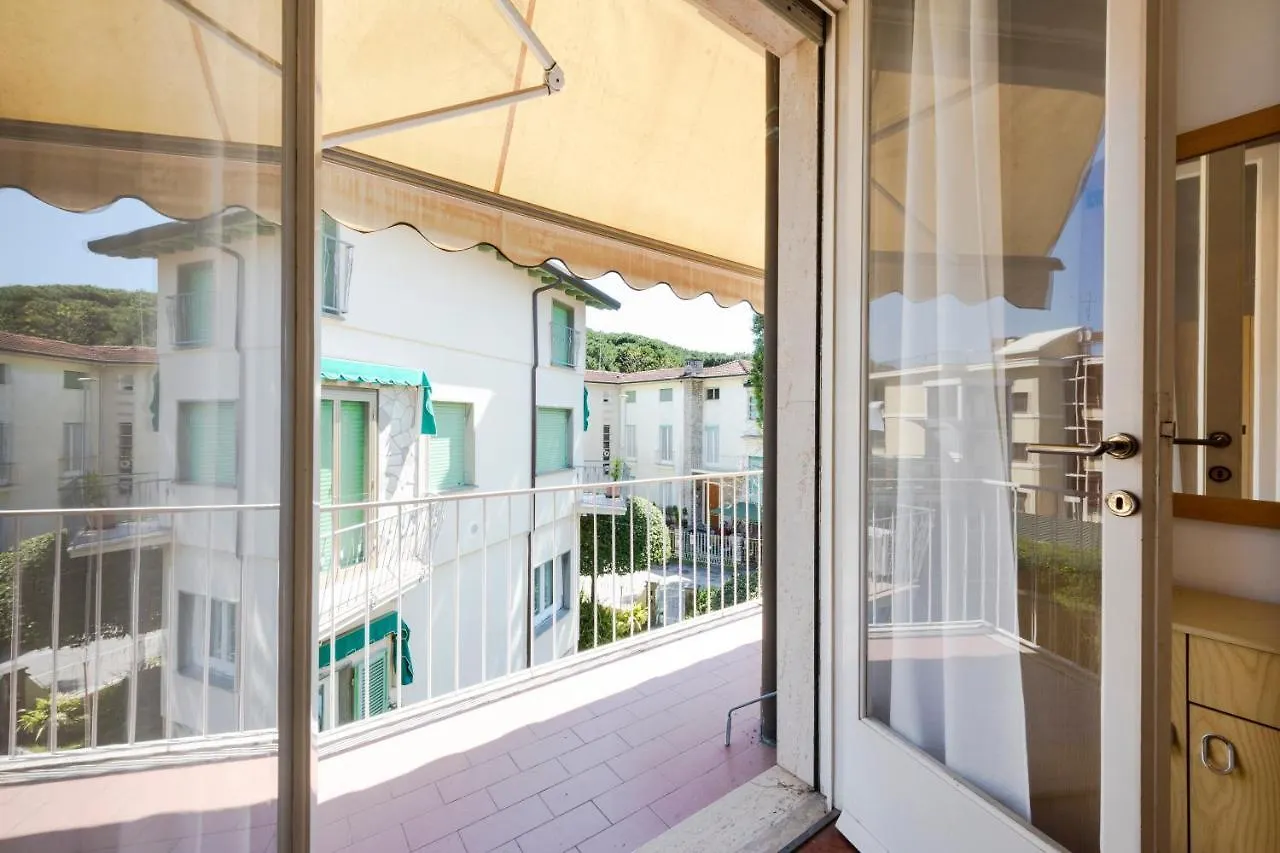 Villa Residenza la Principina Lido di Camaiore 0*,