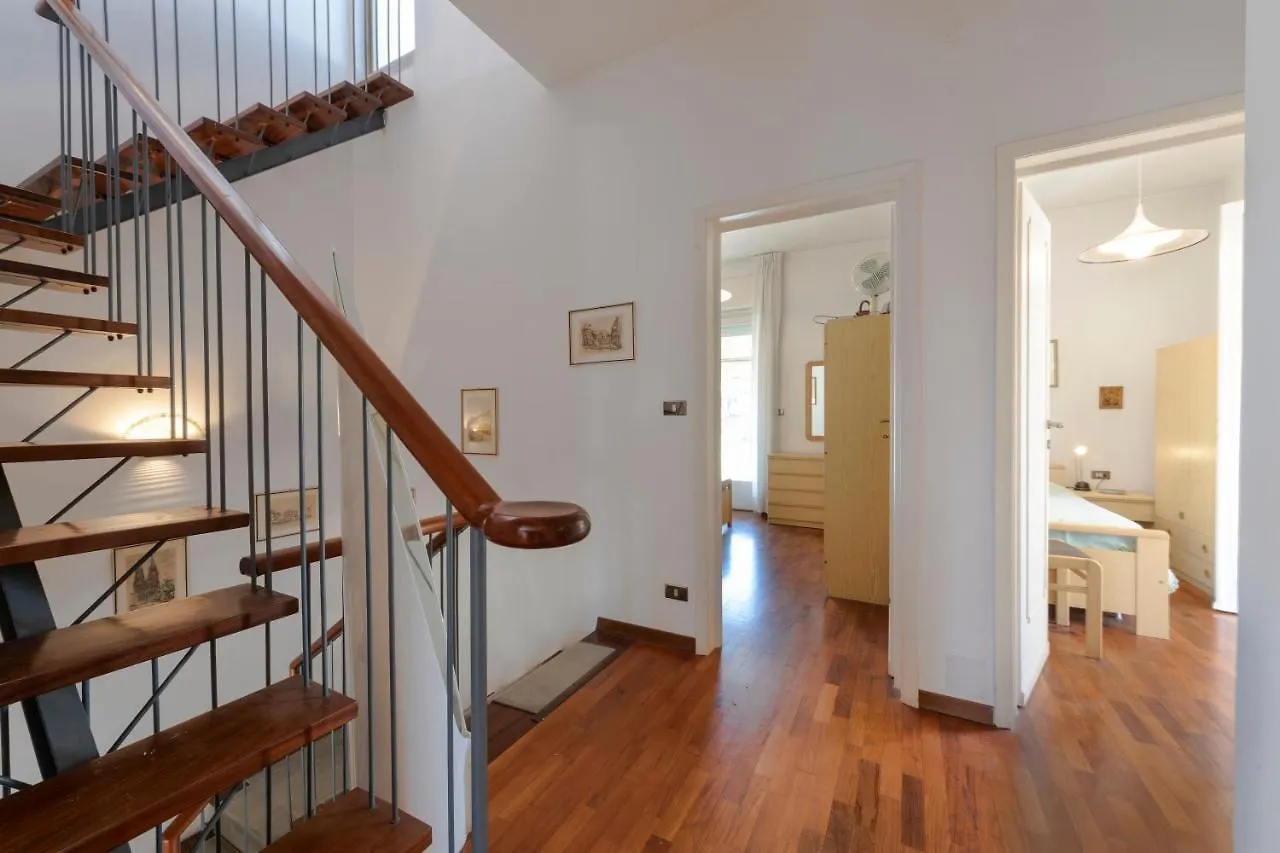 Casa vacanze Villa Residenza la Principina Lido di Camaiore